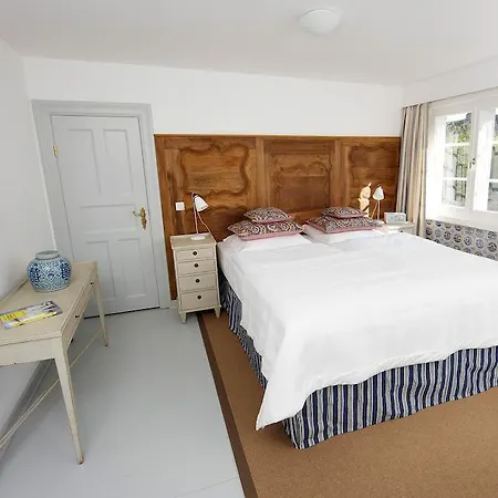 Hotel Altes Pastorat 4*