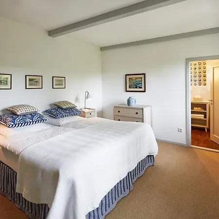 Hotel Altes Pastorat 4*