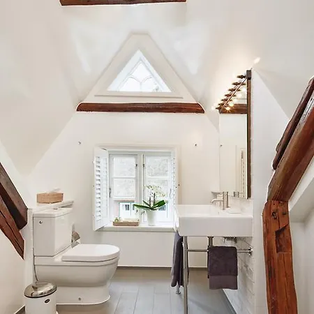 Altes Pastorat 호텔